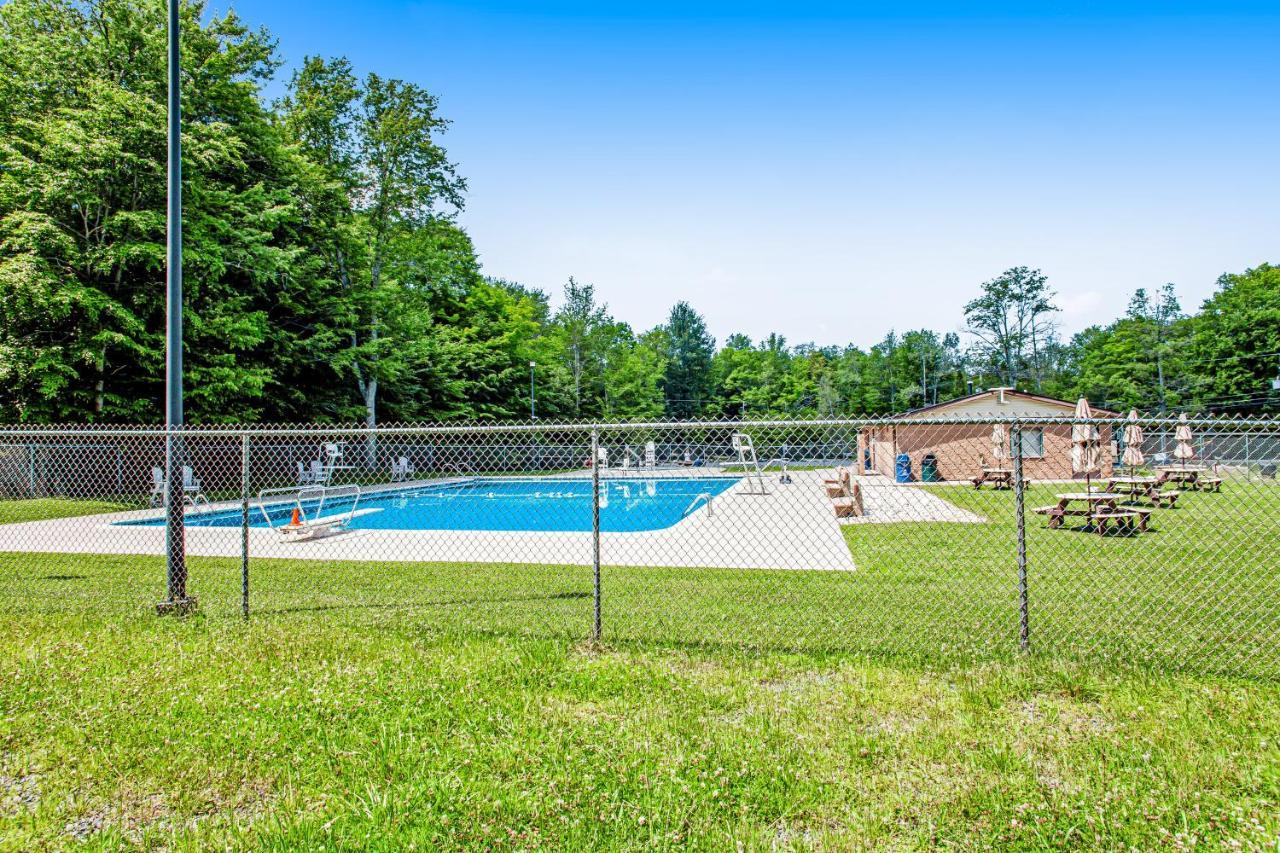 Friendship Lodge Pocono Lake Dış mekan fotoğraf